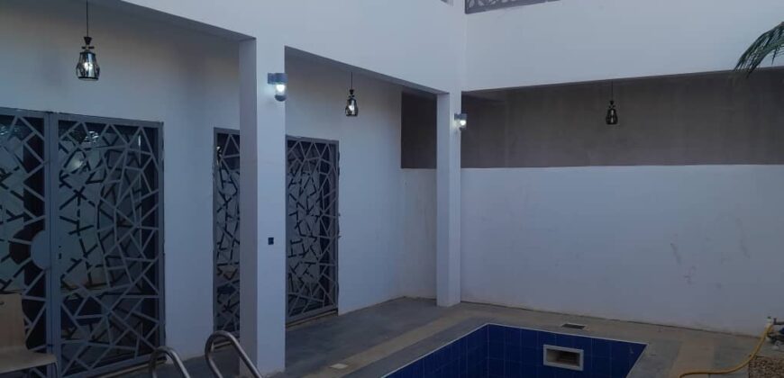 Appartement de 3 chambres non meublé en location sur Saly
