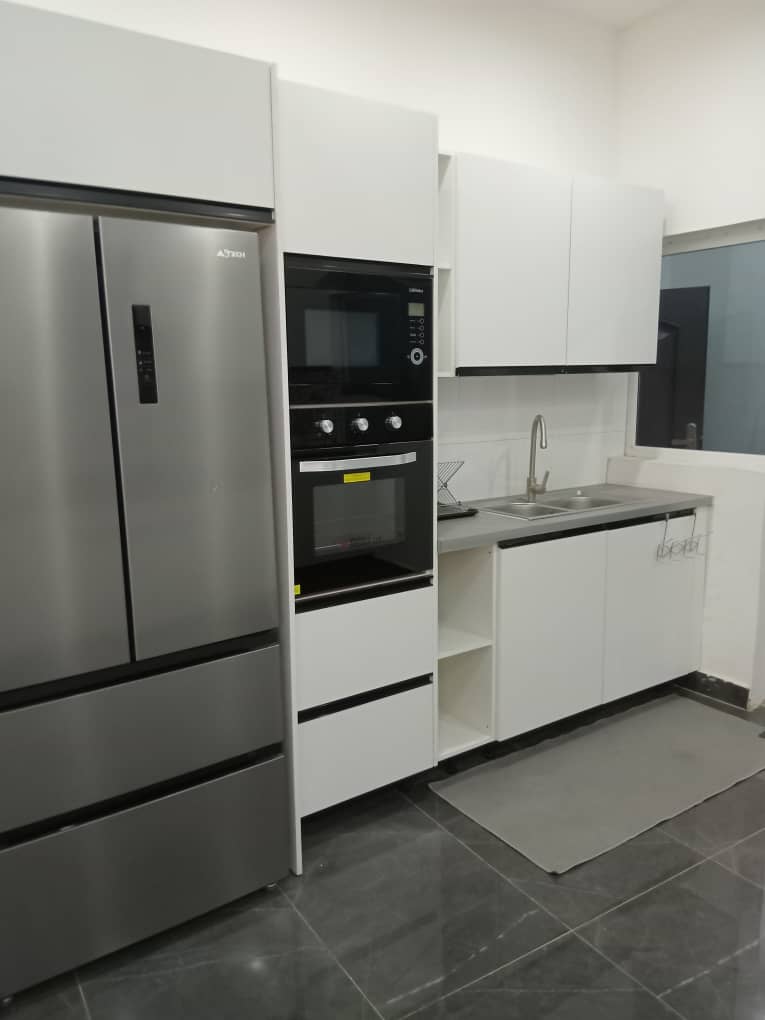 Appartements F4 de standing à louer et à vendre – Point E, Dakar