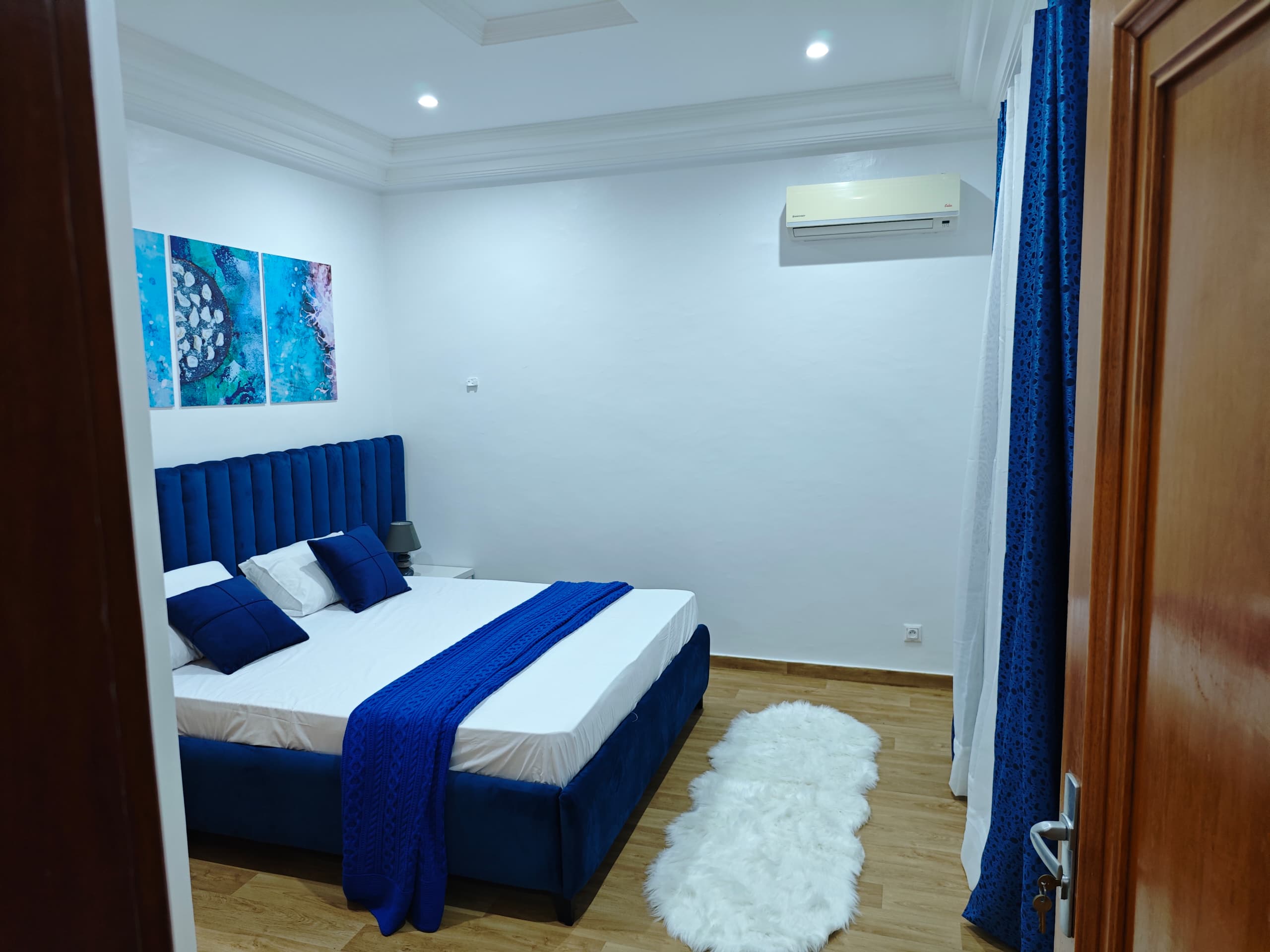 A Louer – Appartement meuble haut standing aux Almadies