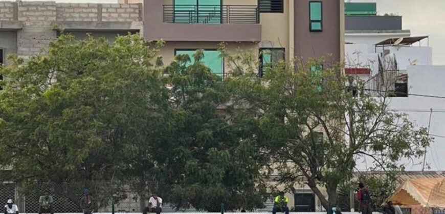 Appartement F4 à usage de bureaux à louer – Sicap Liberté 6, Dakar