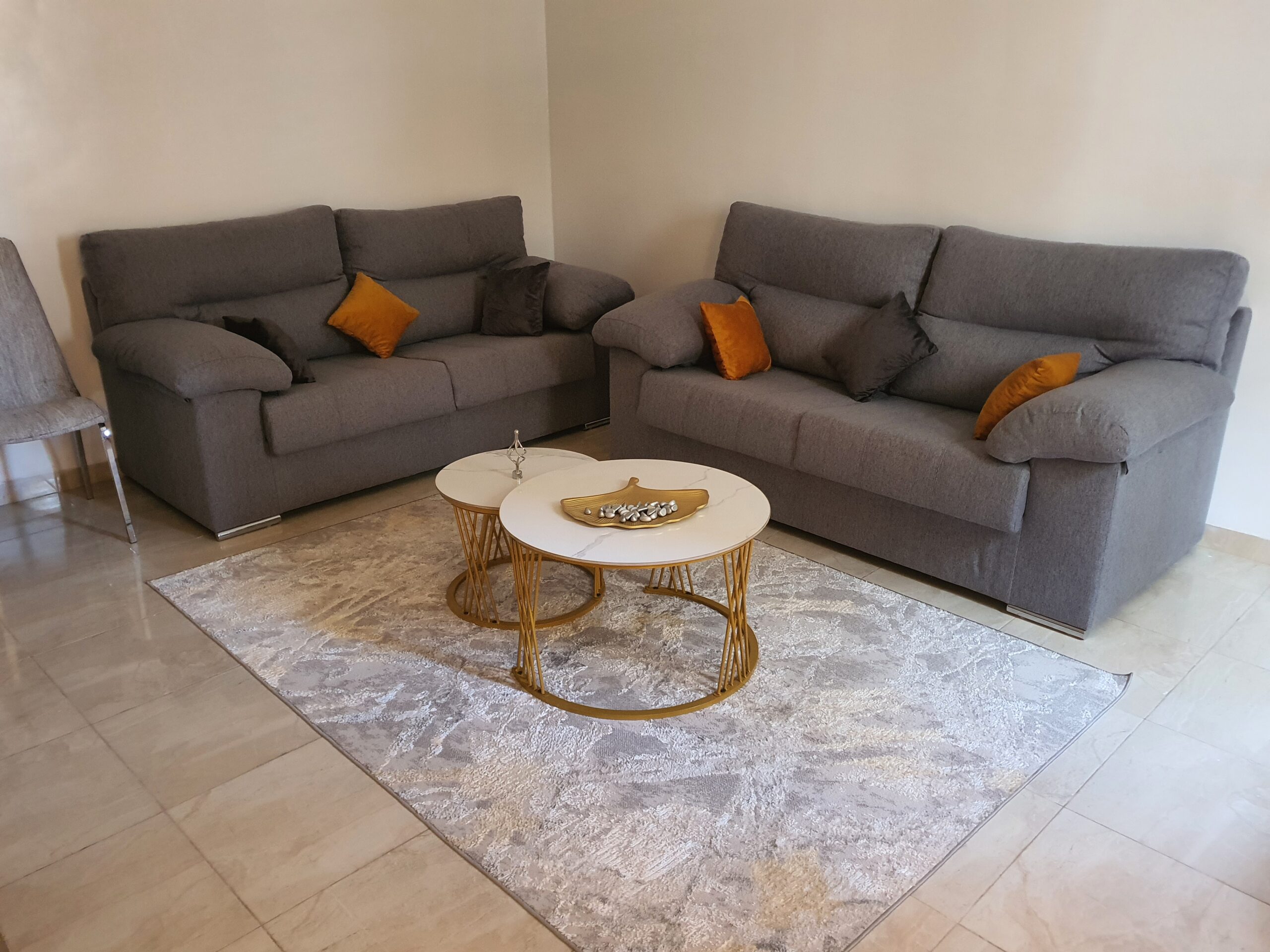 Appartement F3 meublé à louer – Sicap Baobabs, Dakar