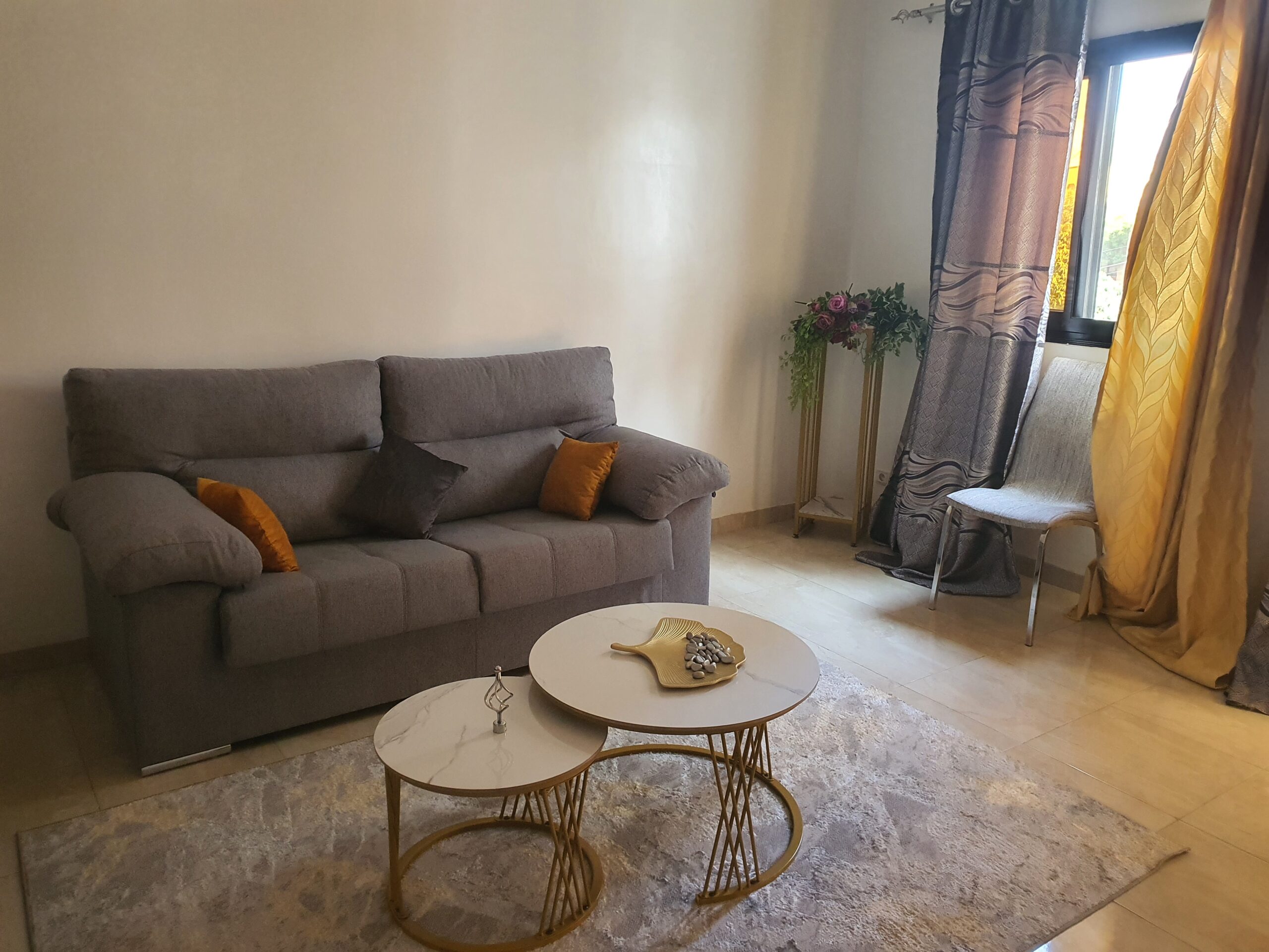 Appartement F3 meublé à louer – Sicap Baobabs, Dakar