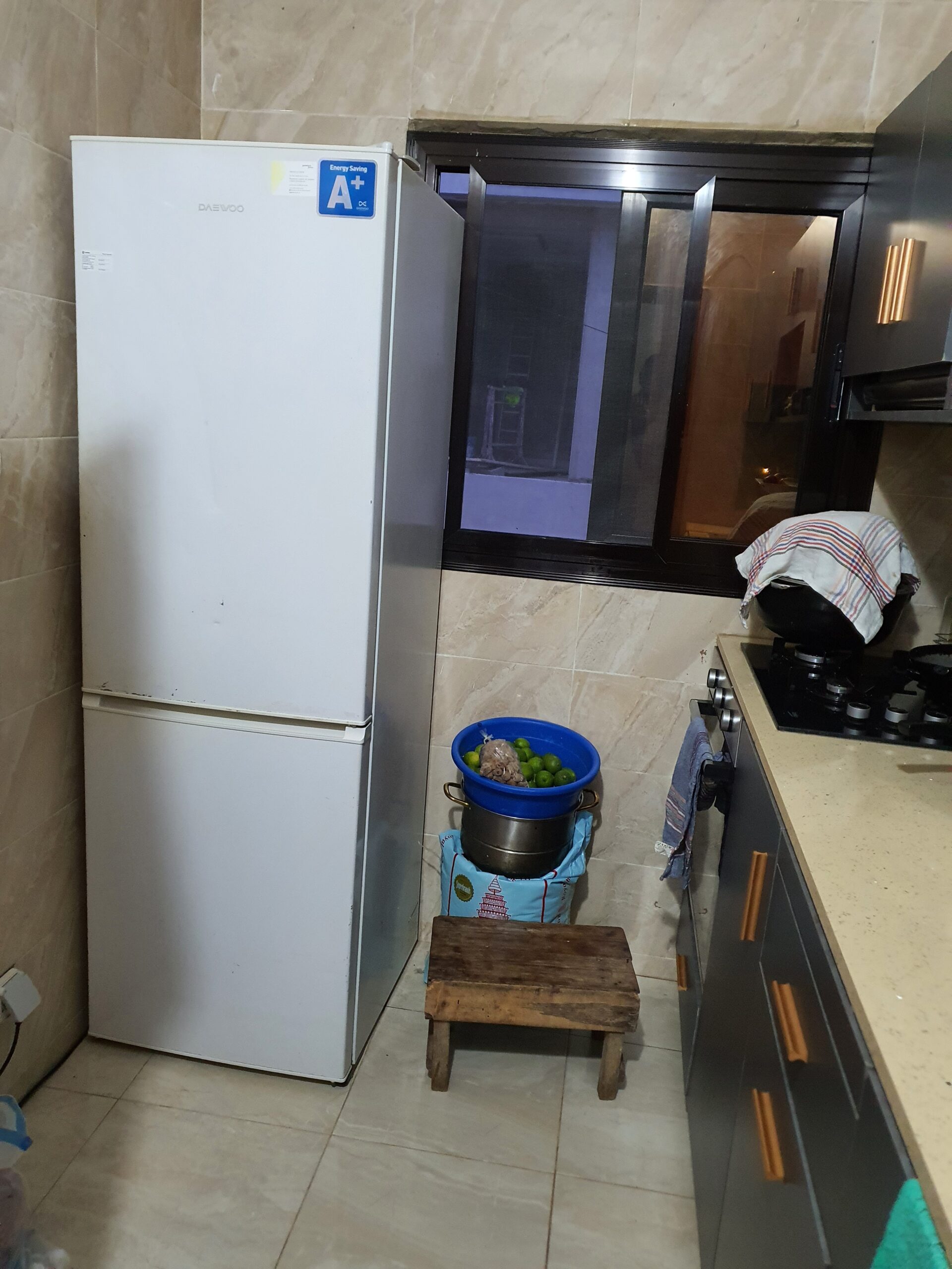 Appartement F3 meublé à louer – Sicap Baobabs, Dakar