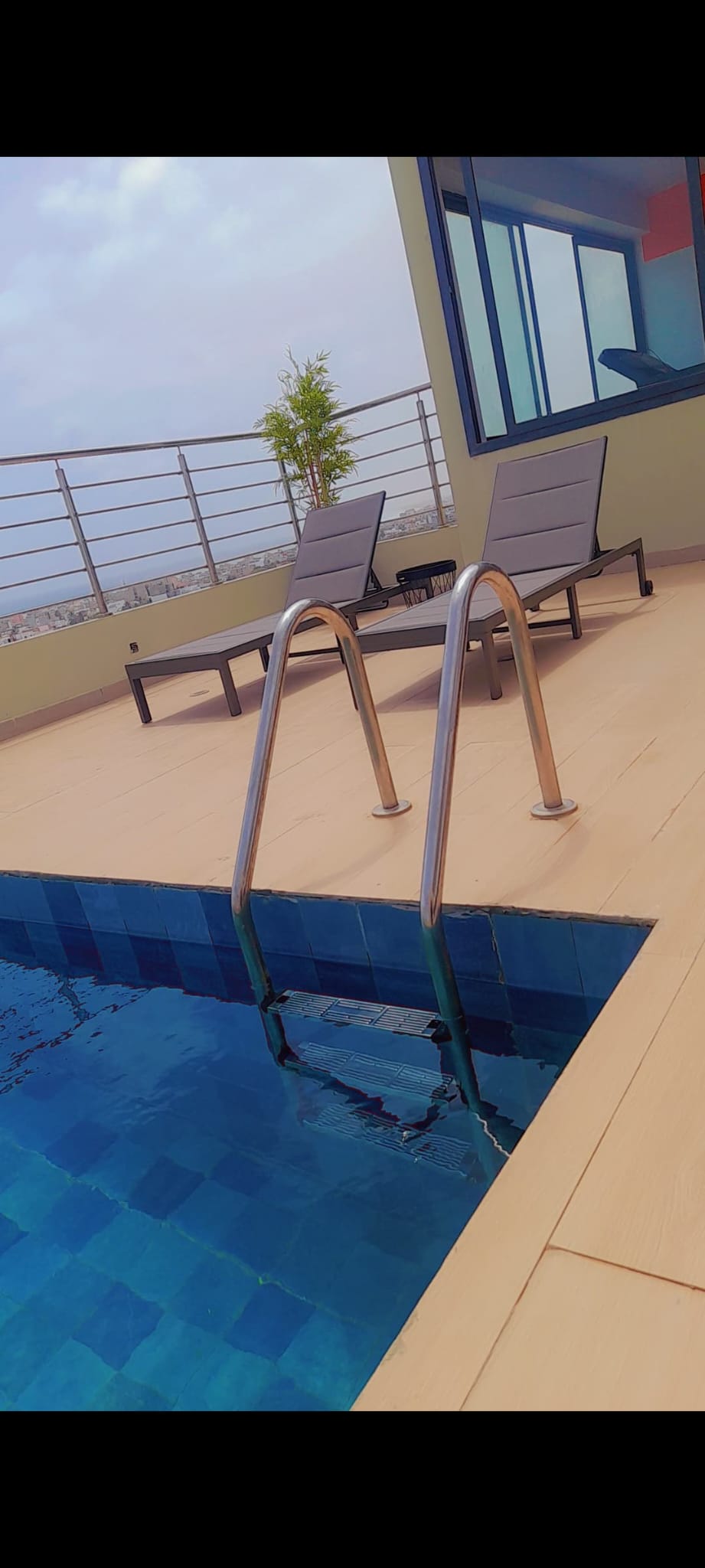 Appartement F3 neuf de standing à louer – Yoff Virage, Dakar