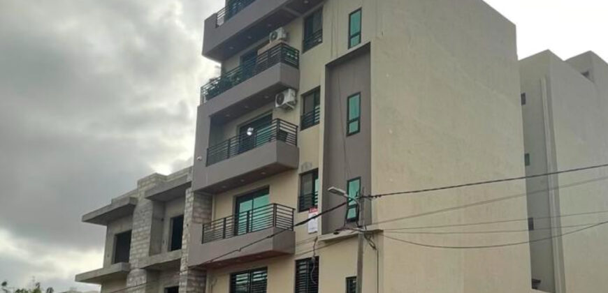 Local commercial 170 m² à louer – Liberté 6, Dakar