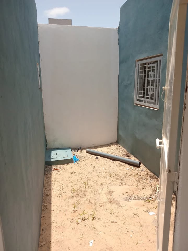 Magnifique Villa F4 à louer – Cité Akys, Bambilor, Sénégal