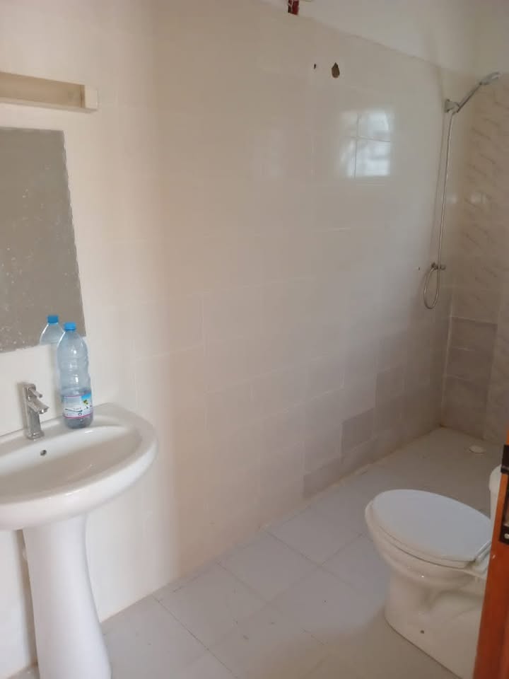Magnifique Villa F4 à louer – Cité Akys, Bambilor, Sénégal