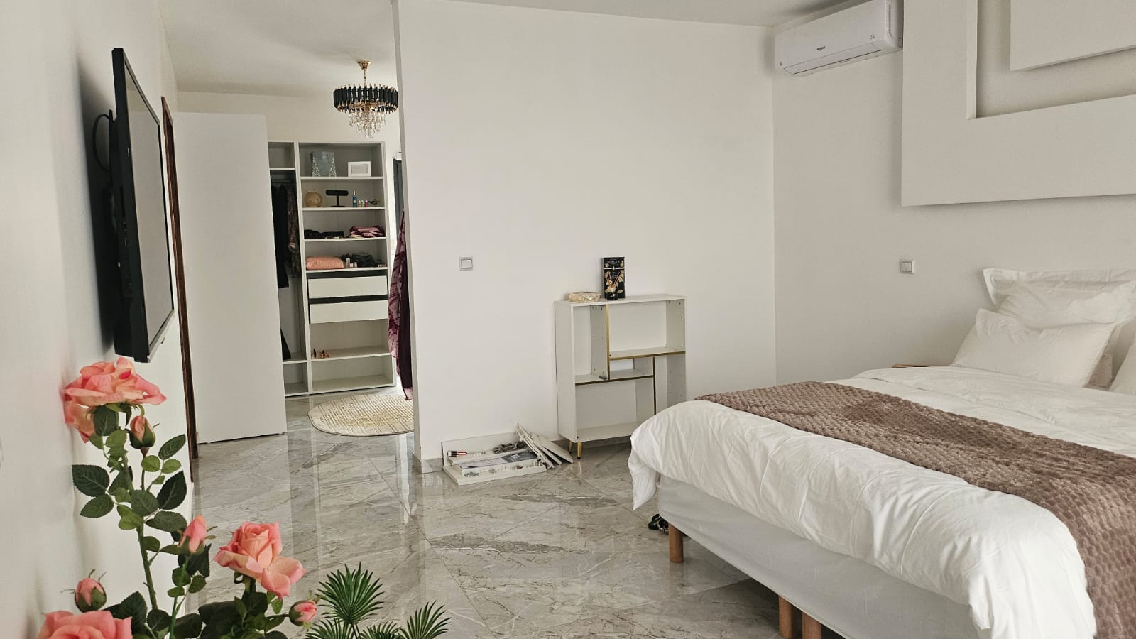Villa 3 ch meublée à louer – Ngaparou, Petite Côte