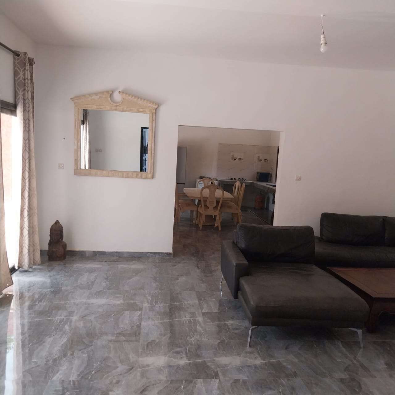 Villa 4 chambres avec piscine à vendre – Gandigal, Mbour