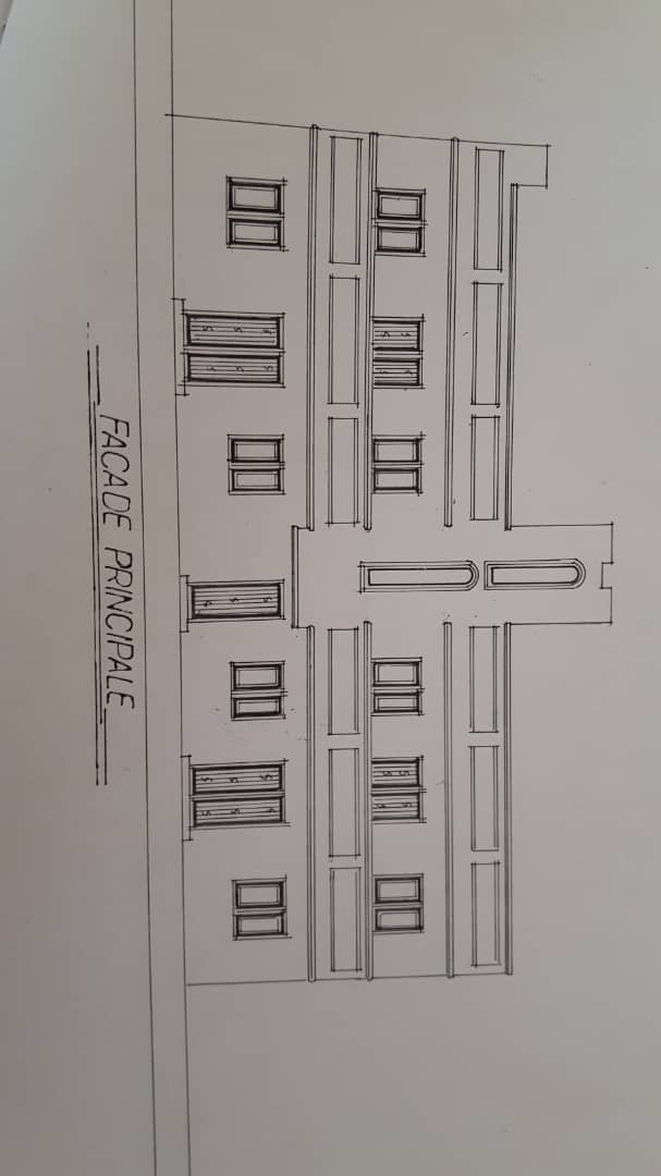 Hôtel 14 chambres avec piscine à vendre – Warang, Mbour